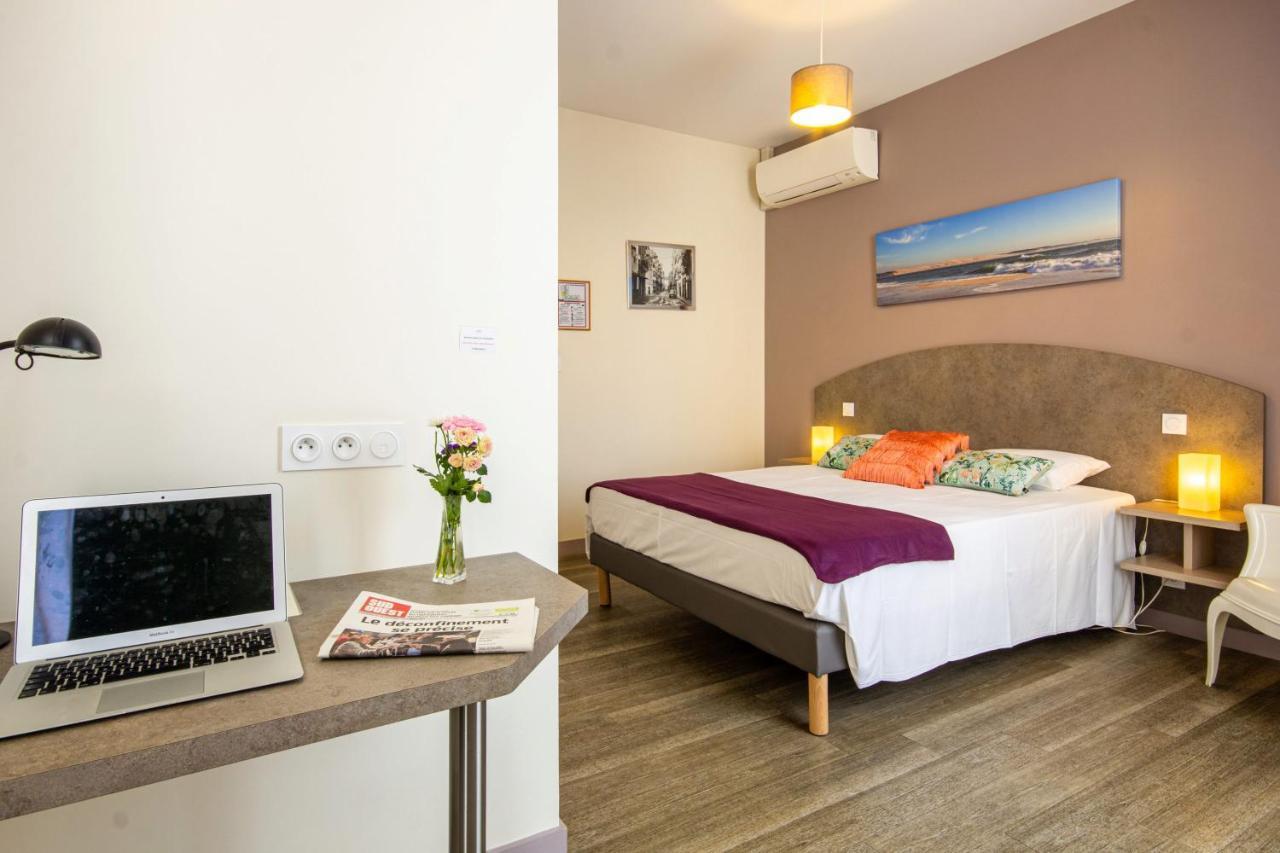 Cit'Hotel Le Commerce Saujon Ngoại thất bức ảnh