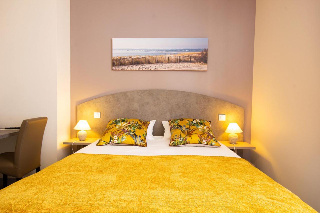 Cit'Hotel Le Commerce Saujon Ngoại thất bức ảnh